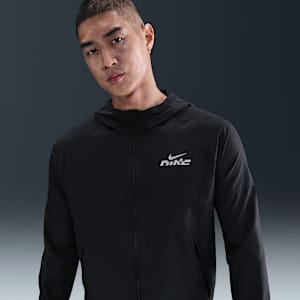 NIKE RUNNING DIVISIONフラッシュ マイラー ジャケット Nike Miler Flash Men's Water-Repellent Running Jacket. Nike JP